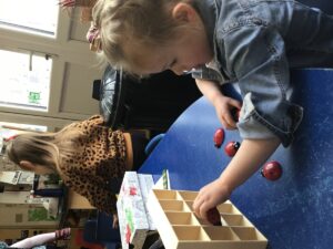 61B62E72-D2D3-4FC1-B73C-1E4072F3F7AD