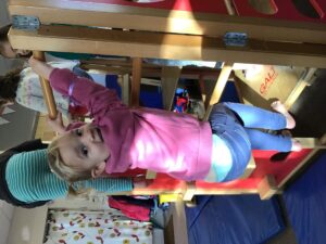 ED3FA6A6-EA44-405F-B9C7-F2693CDD4C54